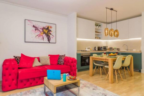 Modern apartment close to all points of interest